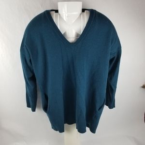 🤑 3/$20 J.Crew Merino Wool v neck sweater